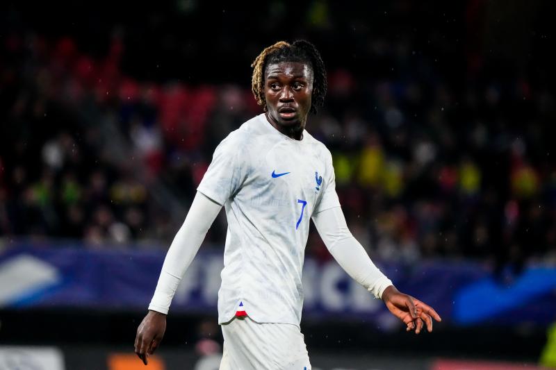  - Equipe de France : à quoi peut ressembler le milieu des Bleus au Mondial sans Pogba et Kanté ?
